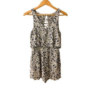 American Eagle Outfitters-- Romper, White & Blue Floral, size Small